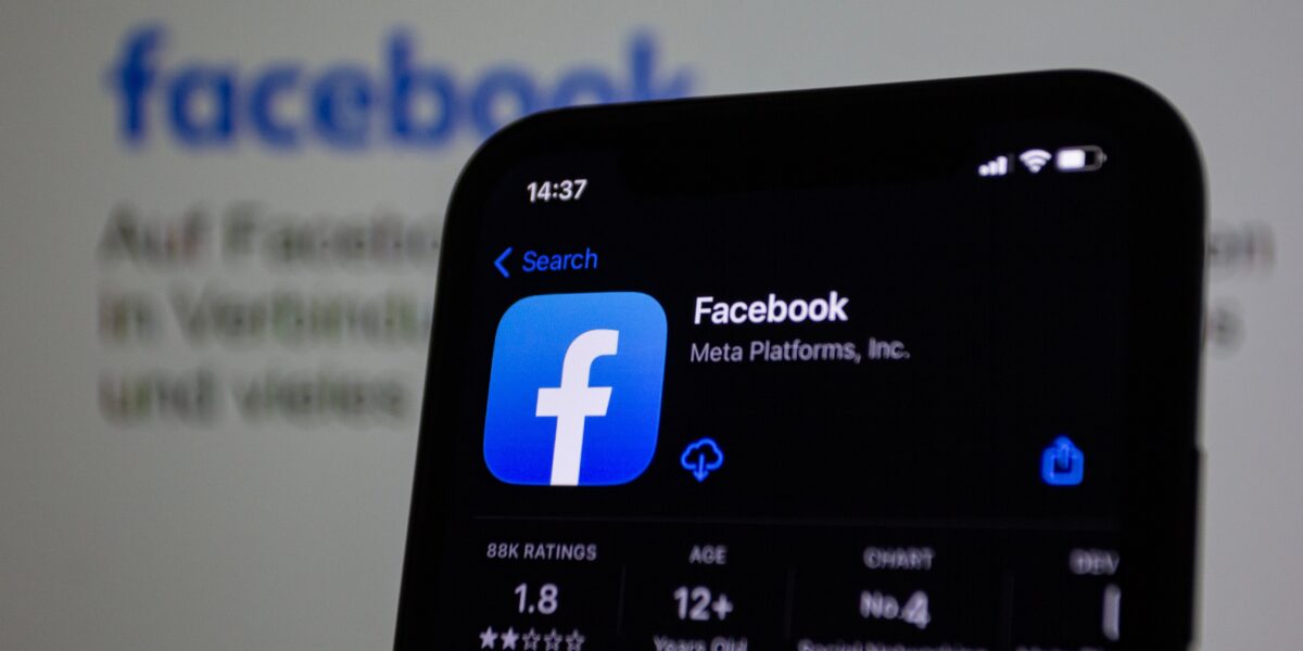 Close-up view of Facebook app on a modern smartphone, emphasizing technology.